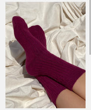 Load image into Gallery viewer, Socks - Alpaca Health Sock - Berry