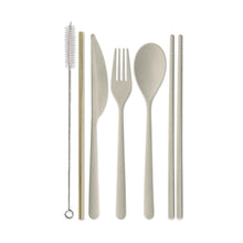 Load image into Gallery viewer, Portable Flatware Set - &quot;Eco Maniac&quot;